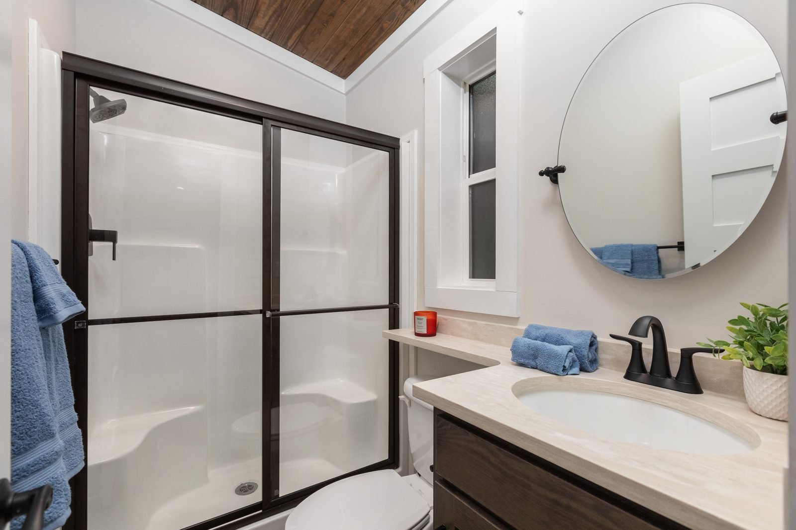 Kinlock tiny home — Photo 4